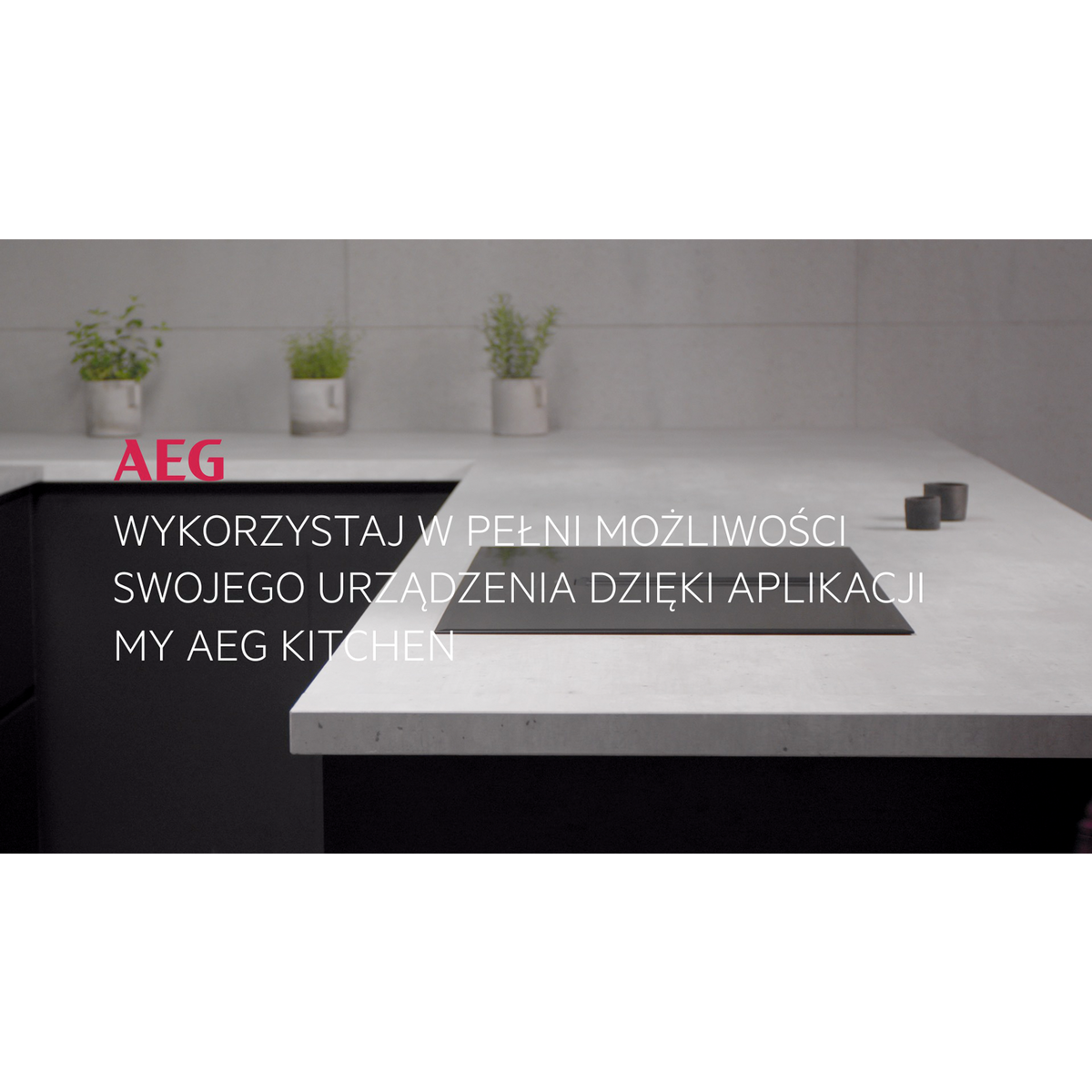 AEG - Płyta indukcyjna z okapem (COMBO) - CCE84779FB