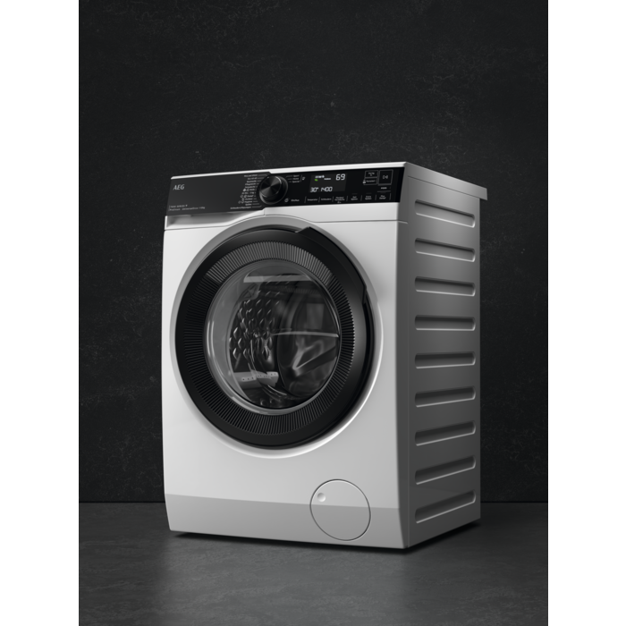 AEG - 10 kg washing machine - LFR73164OP
