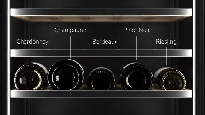 Półki na różne butelki